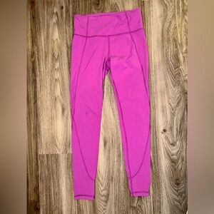 Athleta Salutation 7/8 Tight Leggings - size S